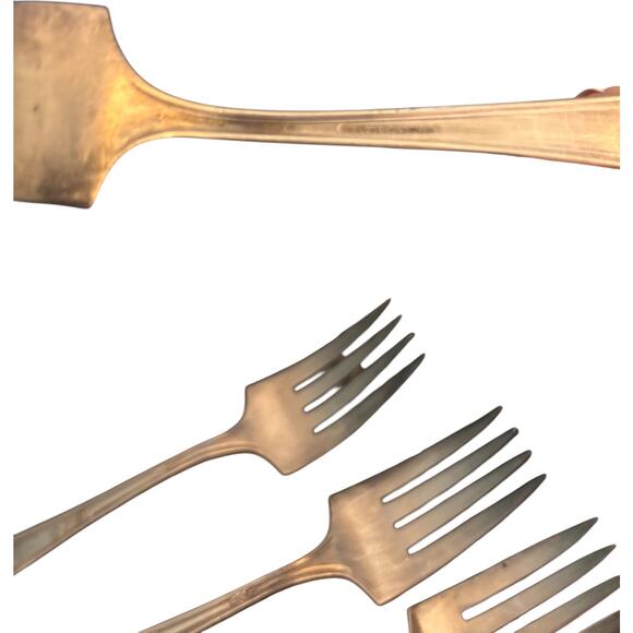 Rogers & Son AA Dessert Forks. Valencia , 5 forks - Picture 2 of 2